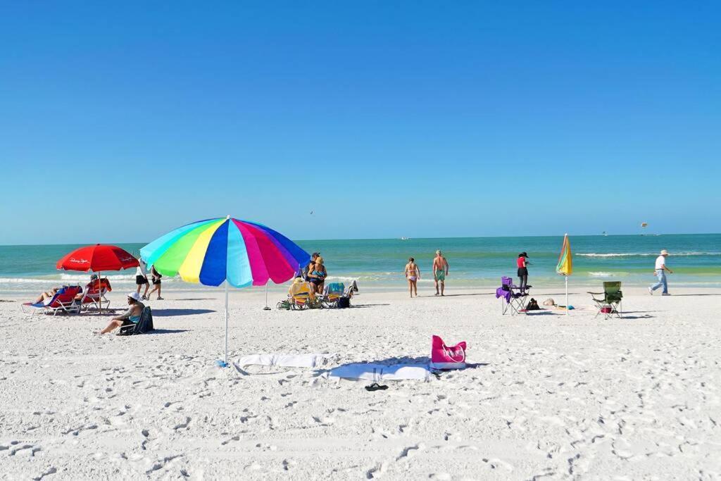 Siesta Cool: Only Minutes Walk To Siesta Beach! Siesta Key Luaran gambar